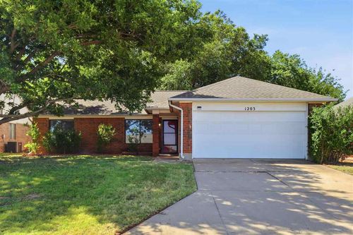 1203 N Dell, Stillwater, OK, 74075 | Card Image