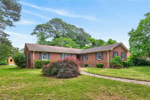 3100 Riveredge Dr, Portsmouth, VA, 23703-4308 | Card Image