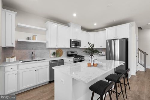 21754 Dollis Hill Ter, BROADLANDS, VA, 20148-5563 | Card Image