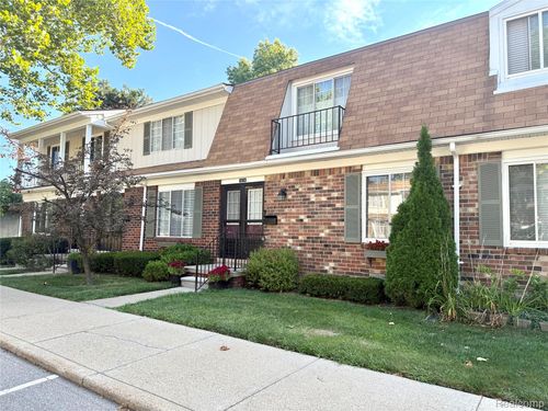 1834 Wickham St, Royal Oak, MI, 48073-1162 | Card Image