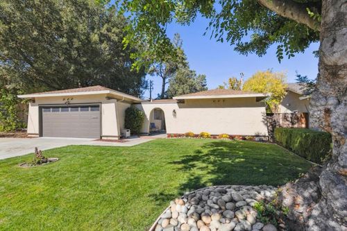 141 Carlisle Way, Sunnyvale, CA, 94087-3214 | Card Image