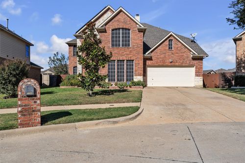 2244 Condor St, Grand Prairie, TX, 75052-3080 | Card Image