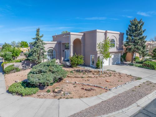 7421 Saratoga Ln, Santa Fe, NM, 87507-8434 | Card Image