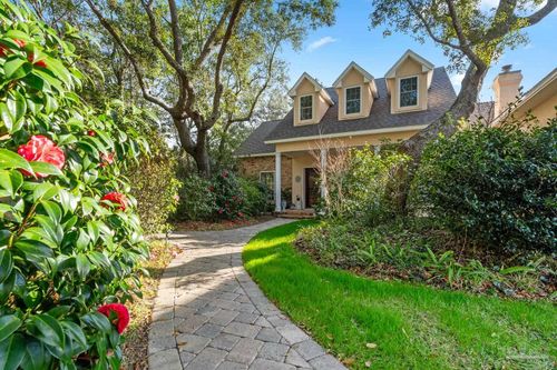 6523 Calle De Lago, Navarre, FL, 32566-8929 | Card Image