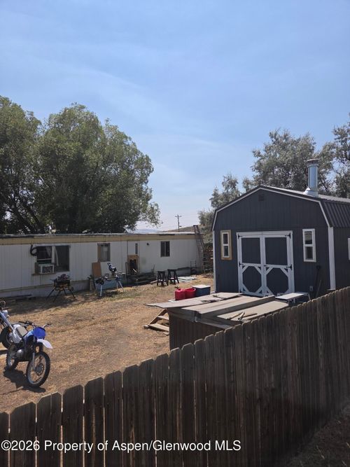 886 Aspen Ave, Craig, CO, 81625-3700 | Card Image