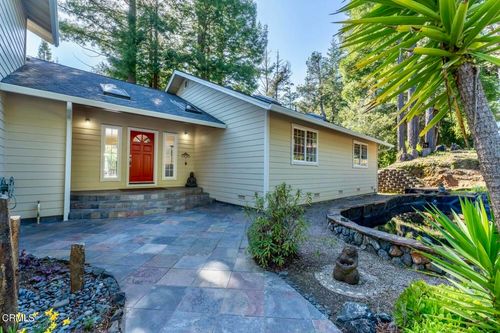 18940 Timberpointe Dr, Fort Bragg, CA, 95437-6209 | Card Image