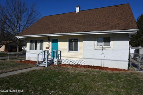 2226 Peabody Ave, Toledo, OH, 43614-2748 | Card Image