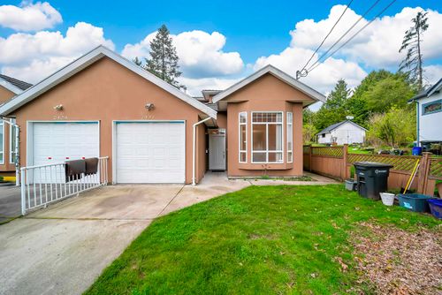 7431 14th Ave, Burnaby, BC, V3N1Z8 | Card Image