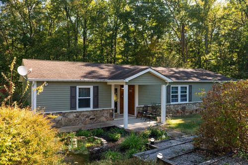 546 Geeseway Dr, Cookeville, TN, 38506-6135 | Card Image