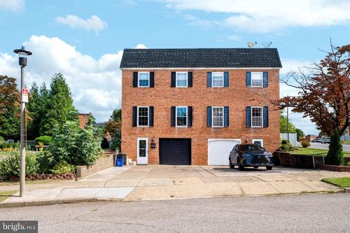 11103 Hendrix St, PHILADELPHIA, PA, 19116-2332 | Card Image