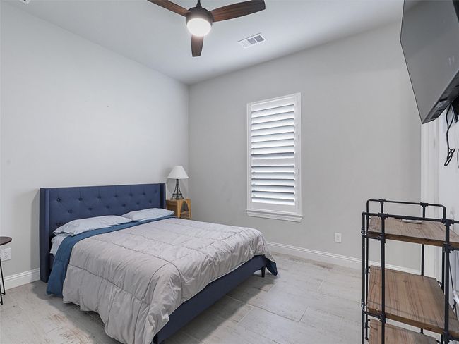 Secondary bedroom on the first floor | Image 20