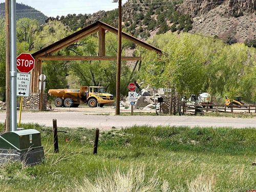 28214 Us Highway 160, South Fork, CO, 81154-9535 | Card Image