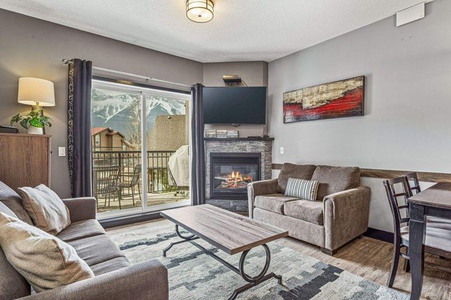 210 - 901 Mountain Street, Home with 2 bedrooms, 2 bathrooms and 1 parking in Canmore AB | Image 4
