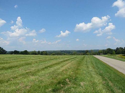 1 Meadow Drive, Saegertown, PA, 16433 | Card Image
