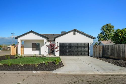 502 9th St, Orange Cove, CA, 93646-2245 | Card Image