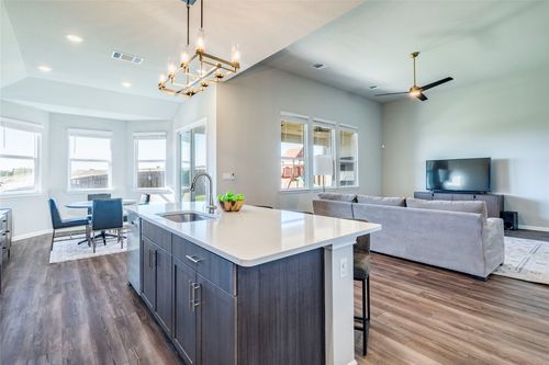 450 Sue Peaks Loop, Dripping Springs, TX, 78620-2994 | Card Image