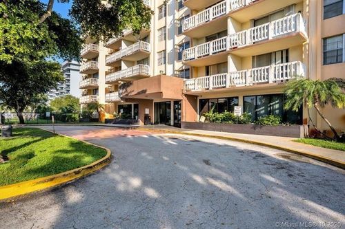 apt-717-15600 Nw 7th Ave, Miami, FL, 33169-6228 | Card Image