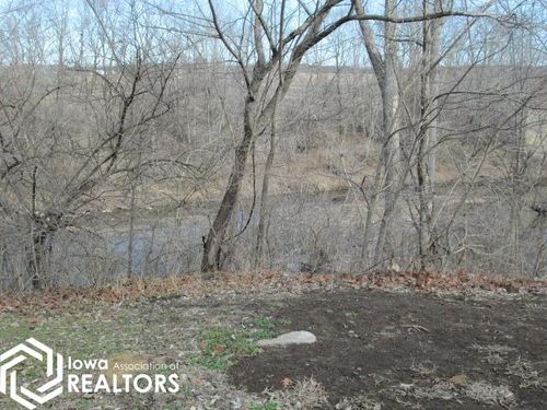 201 E High St, Davis City, IA, 50065 | Card Image