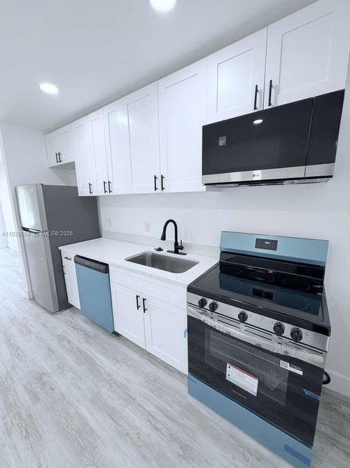 a-134 Sw 14th Ave, Boynton Beach, FL, 33435-5942 | Card Image