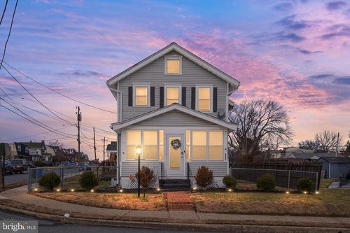 2901 Arlington Ave, BROOKHAVEN, PA, 19015-3205 | Card Image