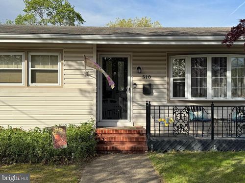 510 Arndt Ave, RIVERSIDE, NJ, 08075-3704 | Card Image