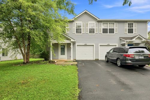 1424 Red Top Ln, Minooka, IL, 60447-8211 | Card Image
