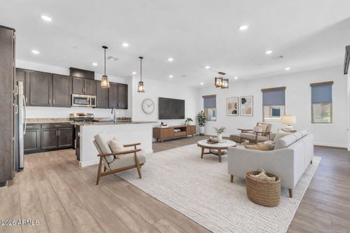 202-776 E Doral Ave, Gilbert, AZ, 85297-1147 | Card Image