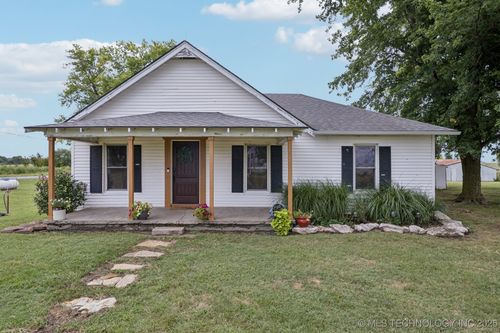 24450 350 Rd, Chelsea, OK, 74016-5121 | Card Image
