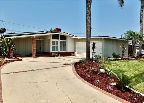 6531 E Espanita St, Long Beach, CA, 90815-4635 | Card Image