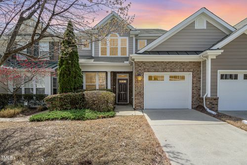 9207 Wooden Rd, Raleigh, NC, 27617-8201 | Card Image