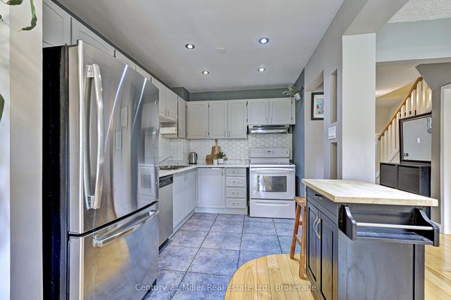 109 - 2315 Bromsgrove Rd, Condo with 4 bedrooms, 2 bathrooms and 1 parking in Mississauga ON | Image 12