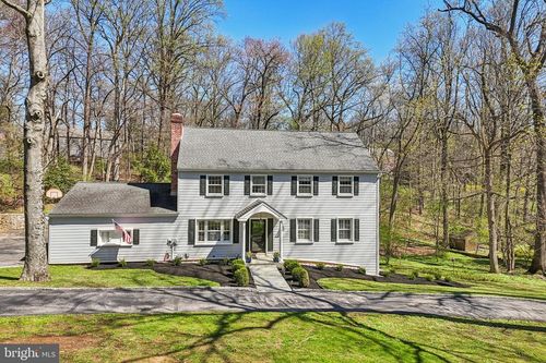 720 Pine Hill Rd, WAYNE, PA, 19087-2854 | Card Image