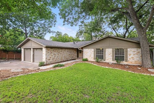 11915 River Oaks Trl, Austin, TX, 78753-2415 | Card Image