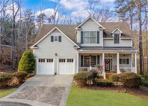 300 Rock Creek Trl, Toccoa, GA, 30577-7512 | Card Image