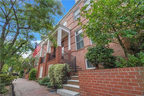 257 W Freemason St, Norfolk, VA, 23510-1290 | Card Image