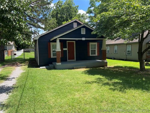533 Cherokee Ave, Tahlequah, OK, 74464-4405 | Card Image