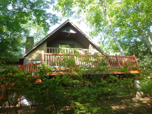 5 Tower Hill Lake Rd, Deep River, CT, 06417-1530 | Card Image