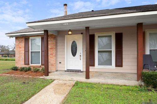 37277 Northwood Aly, Prairieville, LA, 70769-4331 | Card Image
