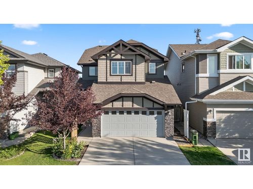 621 Cy Becker Dr Nw, Edmonton, AB, T5Y0Y1 | Card Image