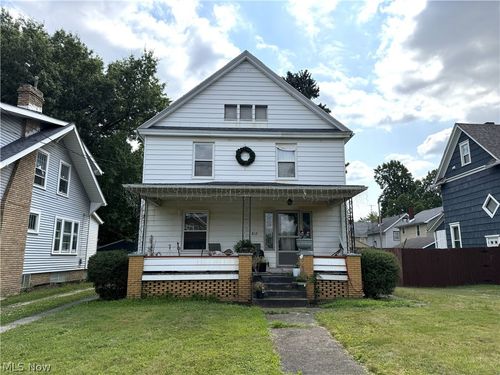 812 Clarendon Avenue Nw, Canton, OH, 44708 | Card Image