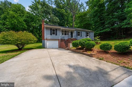 7012 Noah Dr, FORT WASHINGTON, MD, 20744-1039 | Card Image