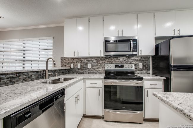 APT-606 - 11815 Vance Jackson Rd, Condo with 2 bedrooms, 3 bathrooms and null parking in San Antonio TX | Image 6