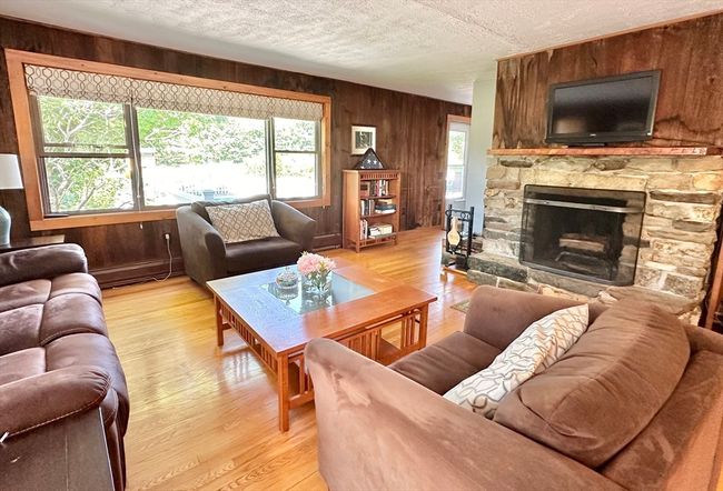 11 Poplar Hill Rd, House other with 3 bedrooms, 2 bathrooms and 4 parking in West Whately MA | Image 9