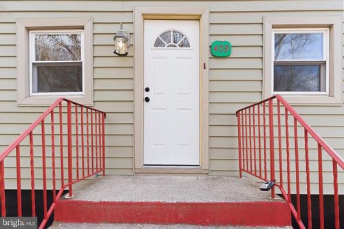 409 Cedar Ave, LINDENWOLD, NJ, 08021-1715 | Card Image