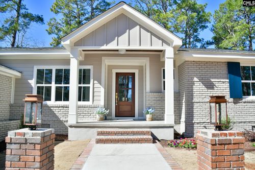 323 Springwood Road, Columbia, SC, 29206-2112 | Card Image