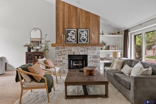 2100 Heritage Pines Ct, Lincoln, NE, 68506-2866 | Card Image