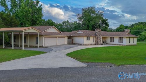 115 Northwood Cir, Harvest, AL, 35749-9741 | Card Image