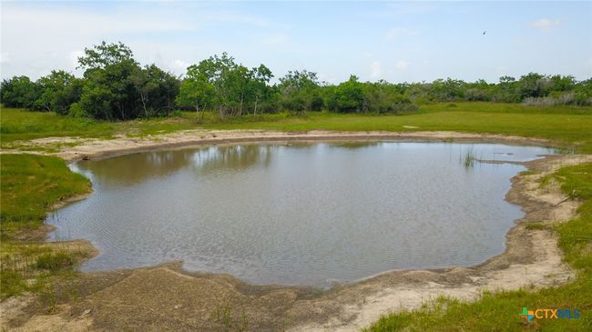 161 Morales Rd, House other with 2 bedrooms, 2 bathrooms and null parking in Seadrift TX | Image 27