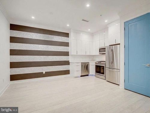 unit-2-3527 14th St Nw, WASHINGTON, DC, 20010-1381 | Card Image