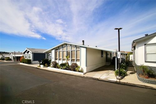 spc-47-23301 Ridge Route Dr, Laguna Hills, CA, 92653-1718 | Card Image